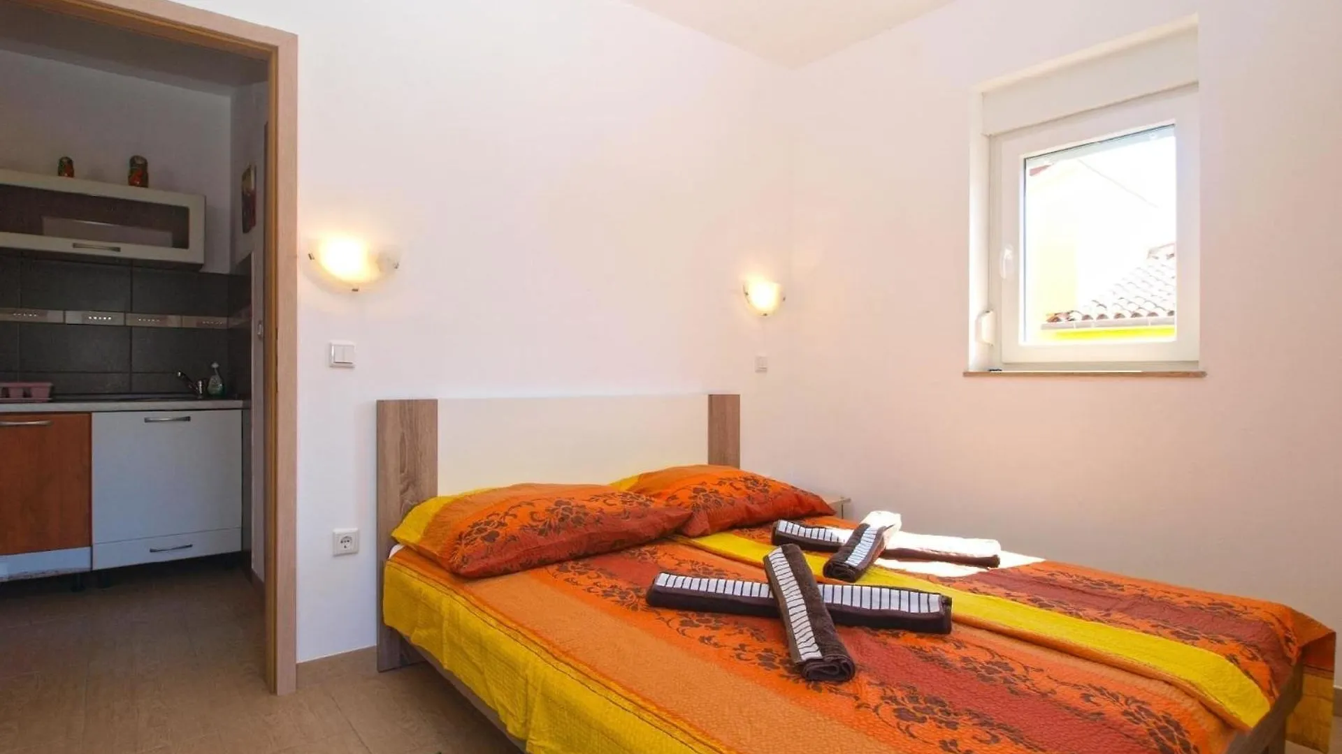 Apartment Ferienwohnung Fuer 5 Personen Ca 50 Qm In Liznjan, Istrien Suedkueste Von Istrien